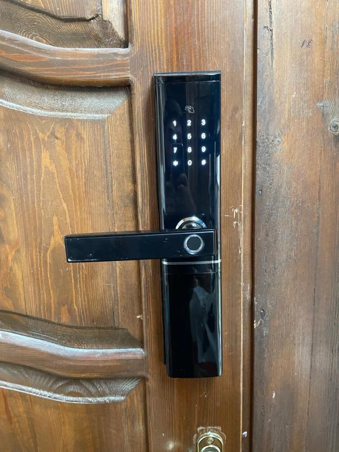 Sweet And Comfort Apartment In The Old City Icheri Sheher Баку Экстерьер фото