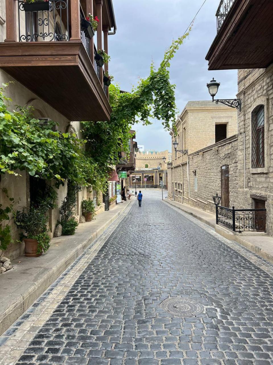 Sweet And Comfort Apartment In The Old City Icheri Sheher Баку Экстерьер фото