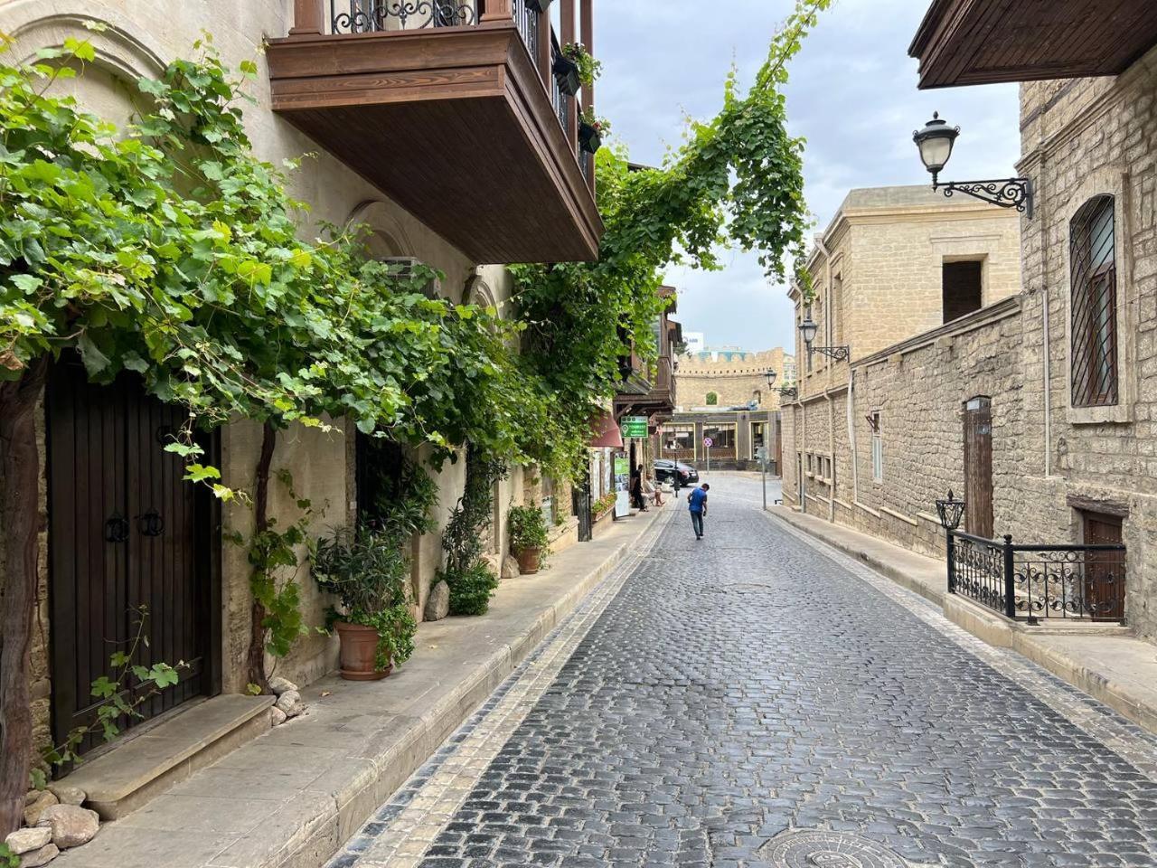 Sweet And Comfort Apartment In The Old City Icheri Sheher Баку Экстерьер фото