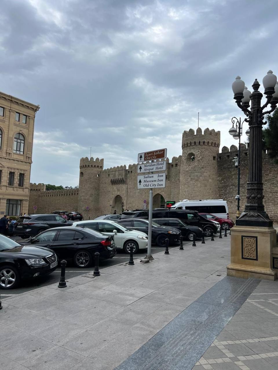 Sweet And Comfort Apartment In The Old City Icheri Sheher Баку Экстерьер фото
